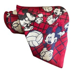 Disney/Tie Rack NWT Men’s Mickey Silk  Tie